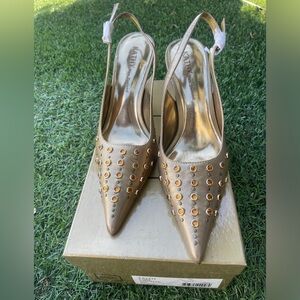 Vintage Kathy Van Zeeland Faith Bronze Genuine Leather Studded Heels Sz(8)